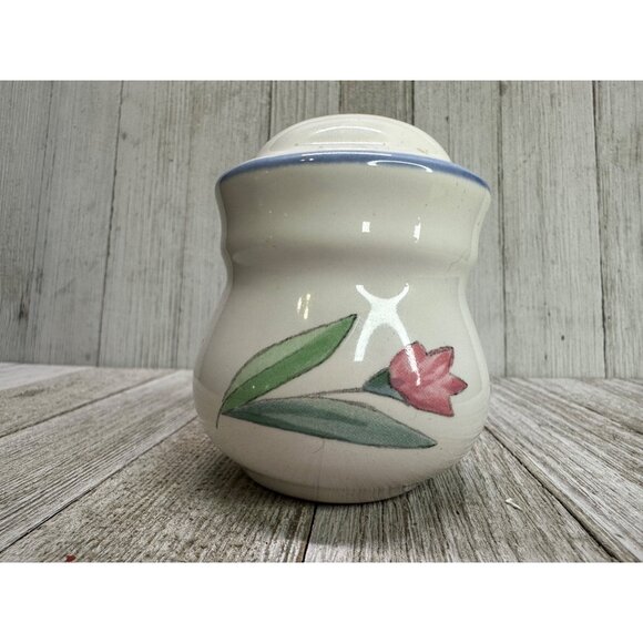 Vtg Pfaltzgraff Salt and Pepper Shakers Ceramic White Blueberry Floral 3.5" Set - Picture 10 of 11